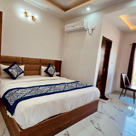 Aerovilla By Jmd Group New Delhi Exterior photo